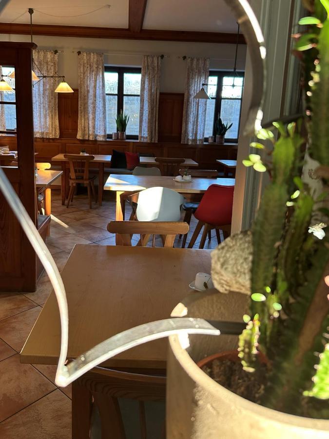 Weingut Gaestehaus Weigand Iphofen Exterior foto